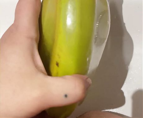 fat hairy pussy gets fucked with bananas