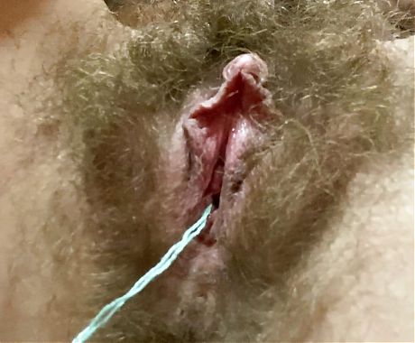 I came twice hairy pussy closeup masurbation with tampons